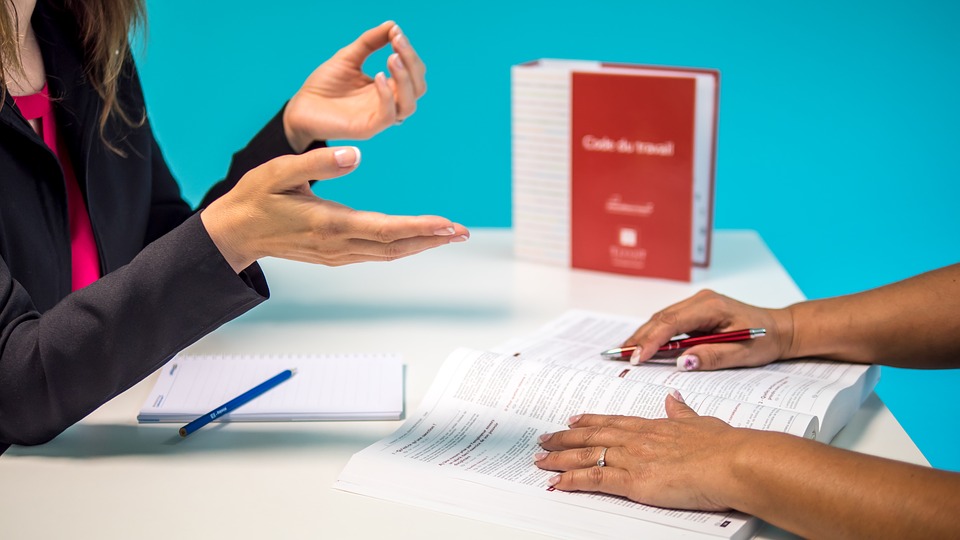 Online Assessments: Rechtliche Anforderungen beachten